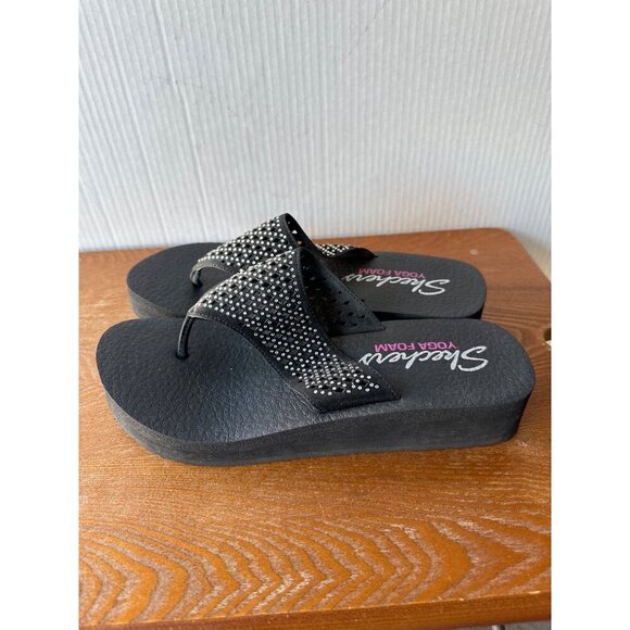Skechers Women Slip On Thong Wedge Sandals Black  Sz 10 sku 2775 - Picture 3 of 12